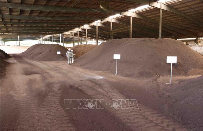 Khu sản xuất phân bón hữu cơ, sinh học và vi sinh. Ảnh: Vũ Sinh - TTXVN