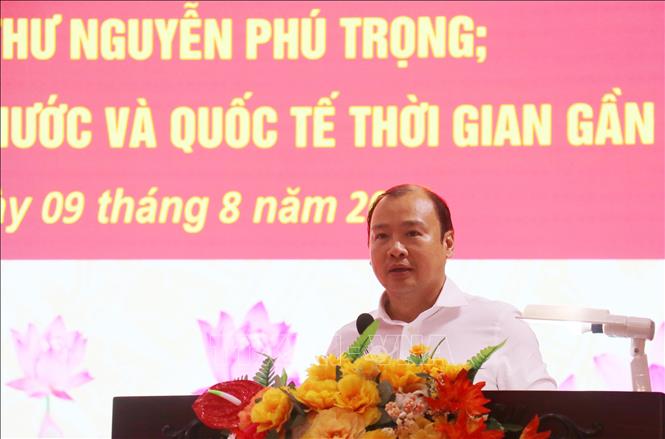 PGS.TS Lê Hải Bình, Ủy viên dự khuyết Trung ương Đảng, Tổng Biên tập Tạp chí Cộng sản phát biểu tại hội nghị. Ảnh: Ngọc Thiện - TTXVN
