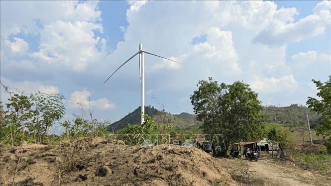 Nhà máy điện gió Ia Le 1 thuộc Công ty Cổ phần Đầu tư phát triển Điện gió Cao Nguyên 1 là một trong 4 nhà máy tại Gia Lai bị Bộ Công an yêu cầu cung cấp hồ sơ, tài liệu. Ảnh: Hoài Nam - TTXVN