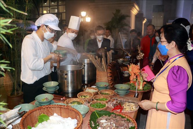 Phở bò Nam Định thuộc loại hình tri thức dân gian, phản ánh sự đa dạng văn hoá và sự sáng tạo của con người. Ảnh: Văn Đạt - TTXVN