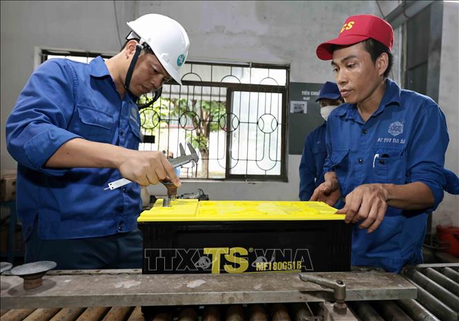 Battery products of the Tia Sang Battery JSC (TIBACO) in the northern city of Hai Phong are exported to many countries worldwide. VNA Photo: Trần Việt