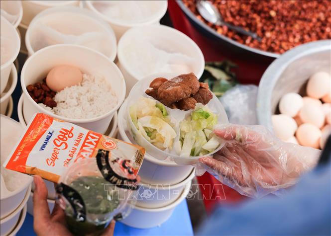 Suất ăn của nhóm 