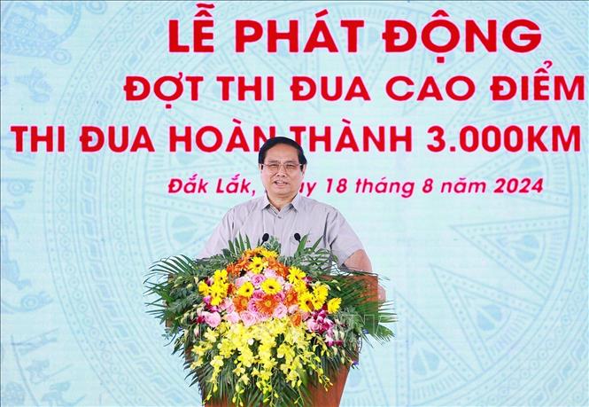 Prime Minister Pham Minh Chinh speaks at the launching ceremony. VNA Photo: Dương Giang
