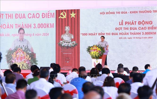 A view of the launching ceremony. VNA Photo: Dương Giang