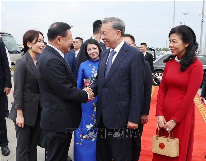 Lễ tiễn Tổng Bí thư, Chủ tịch nước Tô Lâm và Phu nhân tại Sân bay quốc tế Bạch Vân, thành phố Quảng Châu, tỉnh Quảng Đông. Ảnh: Trí Dũng – TTXVN