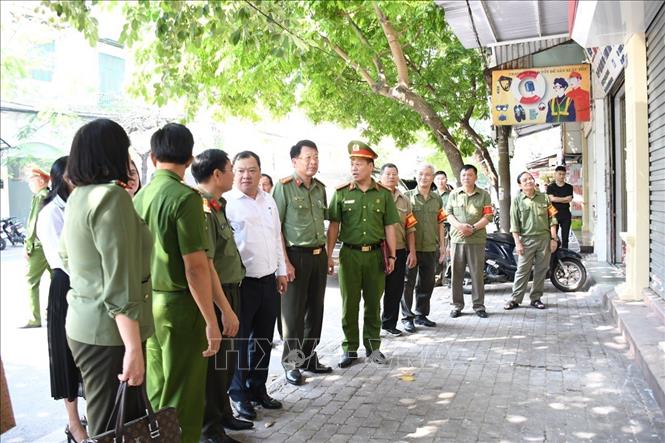 Các lược lượng tham gia mô hình 