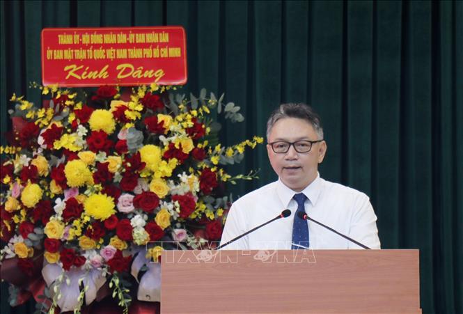 Ông Phạm Thành Nam, Giám đốc Bảo tàng Tôn Đức Thắng phát biểu tại buổi họp mặt. Ảnh: Thu Hương - TTXVN