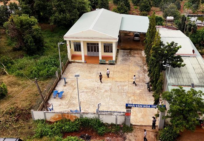Trung tâm sinh hoạt văn hóa cộng đồng Thôn 7, xã nông thôn mới nâng cao Đức Liễu (Bù Đăng, Bình Phước). Ảnh: Hồng Đạt - TTXVN
