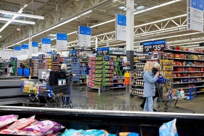 (Tư liệu) Một cửa hàng Walmart tại Secaucus, New Jersey, Mỹ. Ảnh: Getty Images/TTXVN