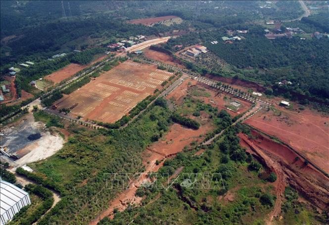 Một góc nhà máy điện phân nhôm Đắk Nông nhìn từ trên cao. Ảnh: Hưng Thịnh – TTXVN 