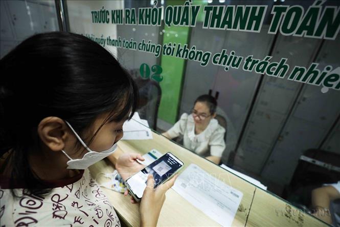 Nhờ ứng dụng chuyển đổi số, Bệnh viện đa khoa Đức Giang (Hà Nội) tạo được bước đột phá trong công tác quản lý, đồng thời nâng cao chất lượng khám, chữa bệnh. Ảnh: Minh Quyết – TTXVN