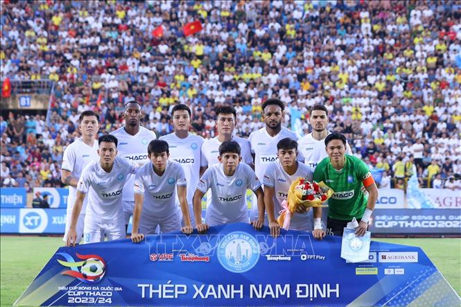Đội hình xuất phát CLB Thép Xanh Nam Định. Ảnh: TTXVN