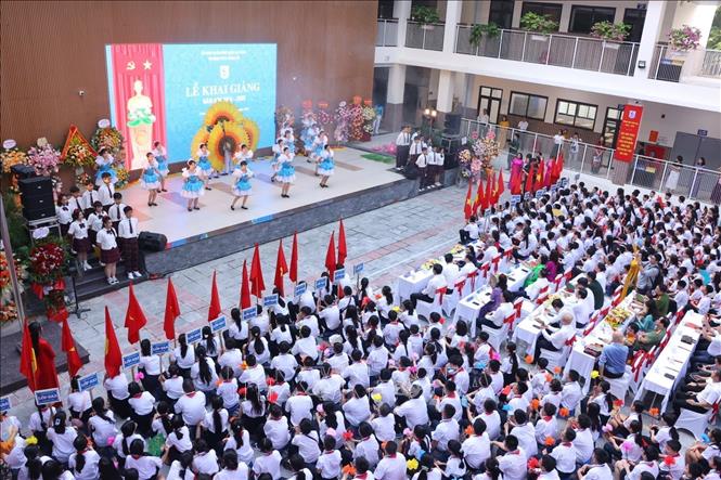 Lễ khai giảng năm học 2024 – 2025 tại Trường THCS Giảng Võ, quận Ba Đình. Ảnh: Văn Điệp – TTXVN