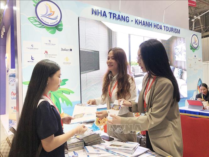 The booth of Nha Trang tourism of the central province of Khanh Hoa. VNA Photo: Mỹ Phương 