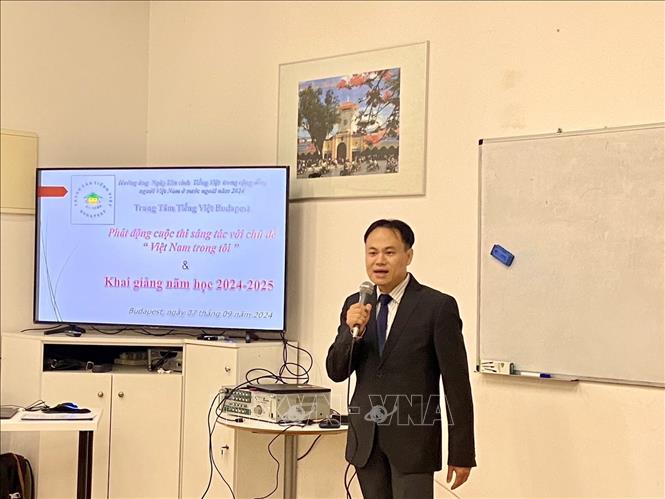 Đại biện Lê Trọng Hà phát biểu tại buổi lễ. Ảnh: TTXVN phát