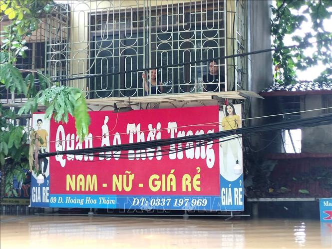 Thành phố Yên Bái chìm trong biển nước, sáng 10/9. Ảnh: Tuấn Anh - TTXVN