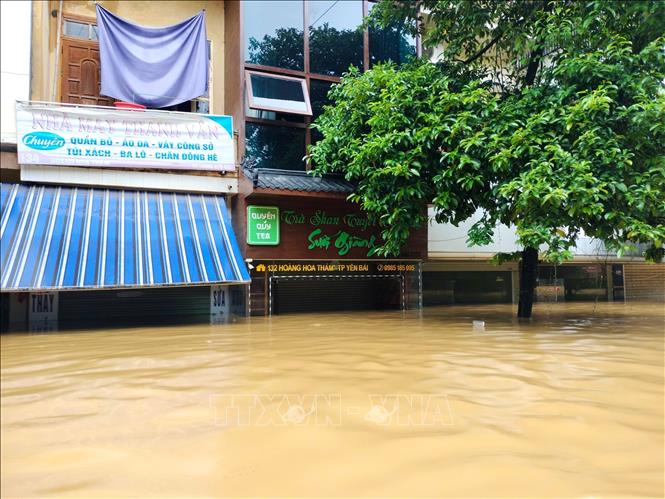 Ngập lụt tại thành phố Yên Bái sáng 10/9/2024. Ảnh: Tuấn Anh - TTXVN