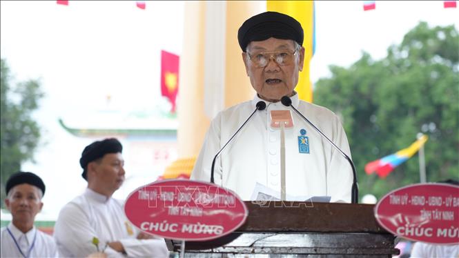 Ngày Đầu sư Thượng Tám Thanh, Chưởng quản Hội thánh Cao đài – Tào thánh Tây Ninh phát biểu. Ảnh: Minh Phú – TTXVN