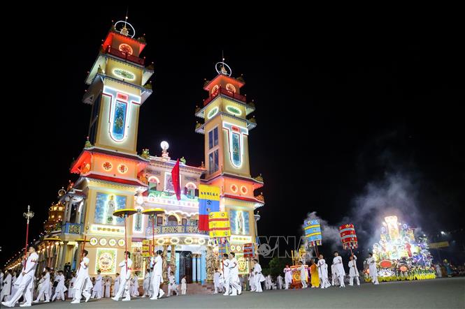 Đại lễ Hội yến Diêu Trì Cung được tổ chức toàn bộ trong khuôn viên nội ô Tòa Thánh Cao Đài. Ảnh: Giang Phương - TTXVN