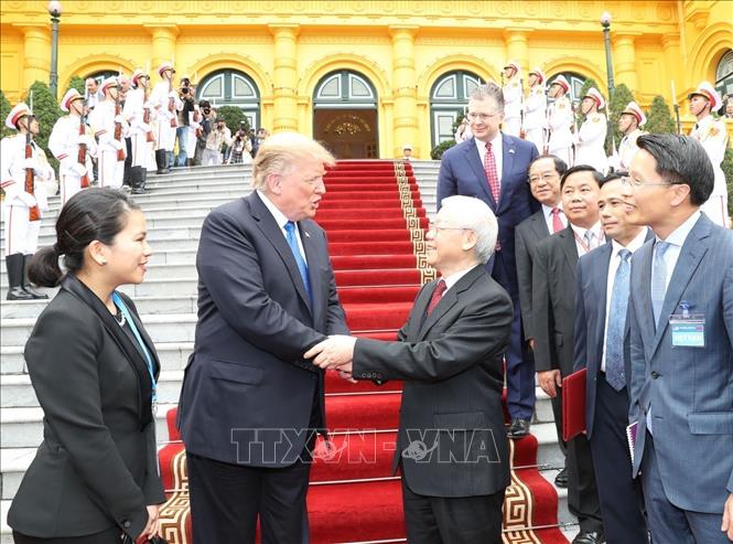 Tổng Bí thư, Chủ tịch nước Nguyễn Phú Trọng tiếp và hội đàm với Tổng thống Mỹ Donald Trump nhân dịp sang Việt Nam dự Hội nghị thượng đỉnh Mỹ - Triều Tiên lần thứ hai, được tổ chức tại Thủ đô Hà Nội (27/2/2019). Ảnh: Trí Dũng – TTXVN