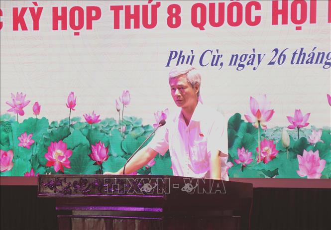Trưởng ban Tuyên giáo Tỉnh ủy, Trưởng đoàn ĐBQH tỉnh Hưng Yên Đào Hồng Vận phát biểu. Ảnh: Mai Ngoan-TTXVN