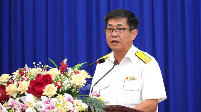 Ông Nguyễn Tấn Lợi, Cục trưởng Cục Thuế tỉnh Tây Ninh giải đáp các kiến nghị của doanh nghiệp tại Hội nghị. Ảnh: Minh Phú - TTXVN
