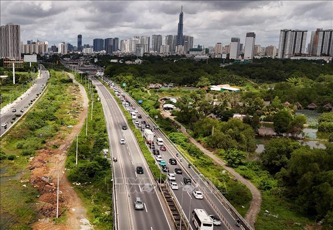 Thành phố Hồ Chí Minh chủ trương mở rộng 3,2 km đường dẫn cao tốc Thành phố Hồ Chí Minh - Long Thành. Ảnh: Hồng Đạt - TTXVN
