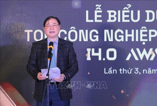 TSKH Phan Xuân Dũng - Chủ tịch Liên hiệp các hội Khoa học và Kỹ thuật Việt Nam phát biểu. Ảnh: Hoàng Hiếu - TTXVN