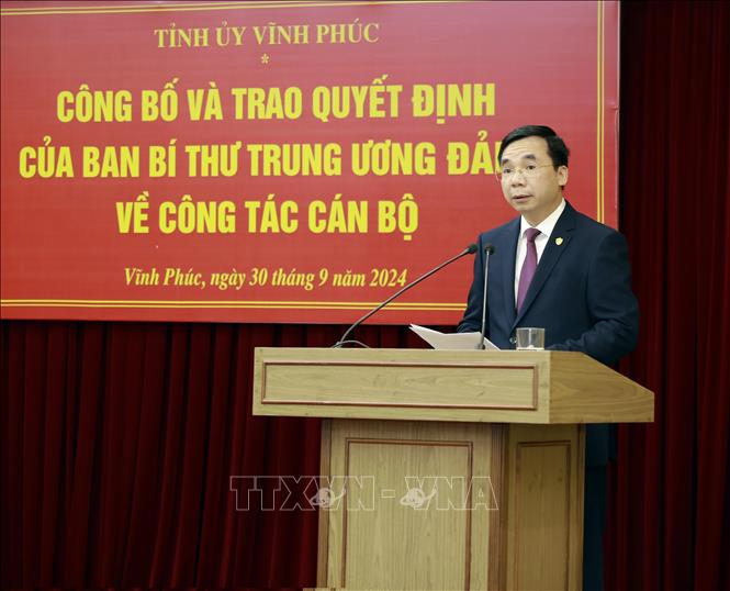 Tân Phó Bí thư Tỉnh ủy Vĩnh Phúc Bùi Huy Vĩnh phát biểu. Ảnh: Hoàng Hùng – TTXVN