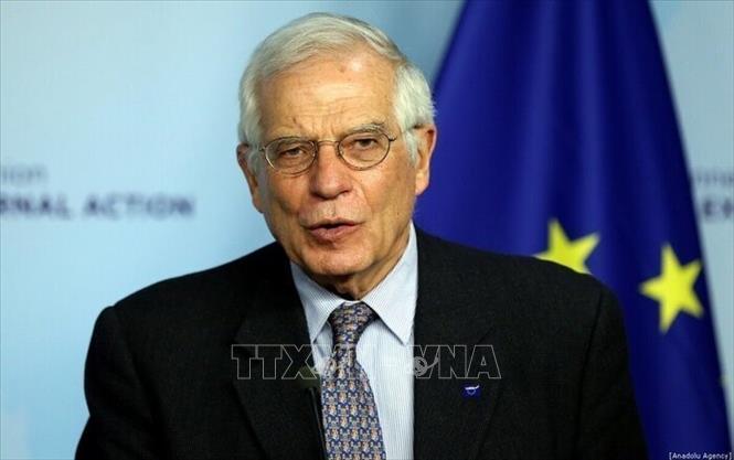Đại diện cấp cao phụ trách chính sách an ninh và đối ngoại của Liên minh châu Âu (EU) Josep Borrell (ảnh) cho biết EU rất lo ngại về vòng xoáy bạo lực có nguy cơ vượt khỏi tầm kiểm soát, đồng thời kêu gọi các bên cần đạt được một thỏa thuận ngừng bắn ngay lập tức. Ảnh: IRNA/TTXVN