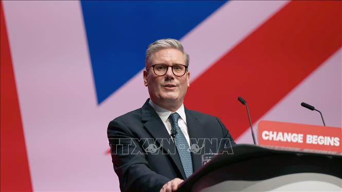 Thủ tướng Anh Keir Starmer (ảnh) đã điện đàm với người đồng cấp Israel Benjamin Netanyahu, trong đó khẳng định nỗ lực bảo đảm an ninh và bảo vệ dân thường ở Israel. Ảnh: THX/TTXVN