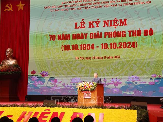 Tổng Bí thư, Chủ tịch nước Tô Lâm thay mặt lãnh đạo Đảng, Nhà nước đọc Diễn văn kỷ niệm 70 năm Ngày Giải phóng Thủ đô. Ảnh: Trí Dũng – TTXVN