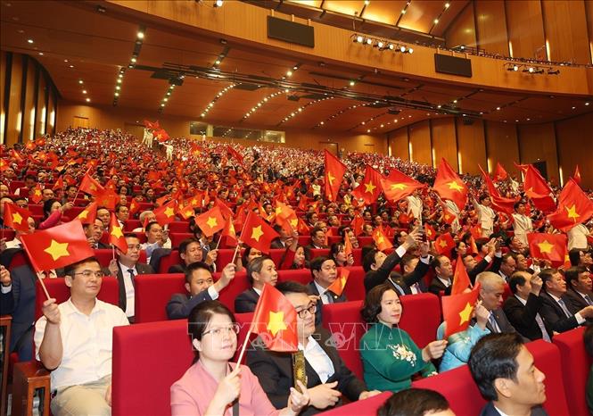 Các đại biểu dự Lễ kỷ niệm 70 năm Ngày Giải phóng Thủ đô. Ảnh: Trí Dũng – TTXVN