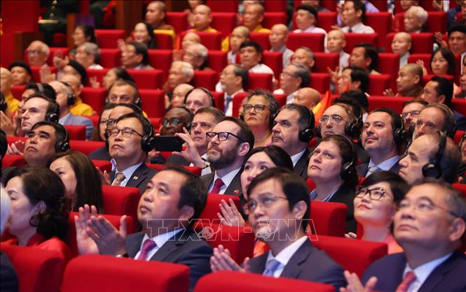 Các đại biểu tham dự buổi lễ. Ảnh: Văn Điệp - TTXVN