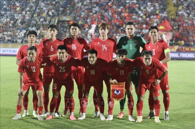 Đội hình ra sân của đội tuyển Việt Nam. Ảnh: TTXVN