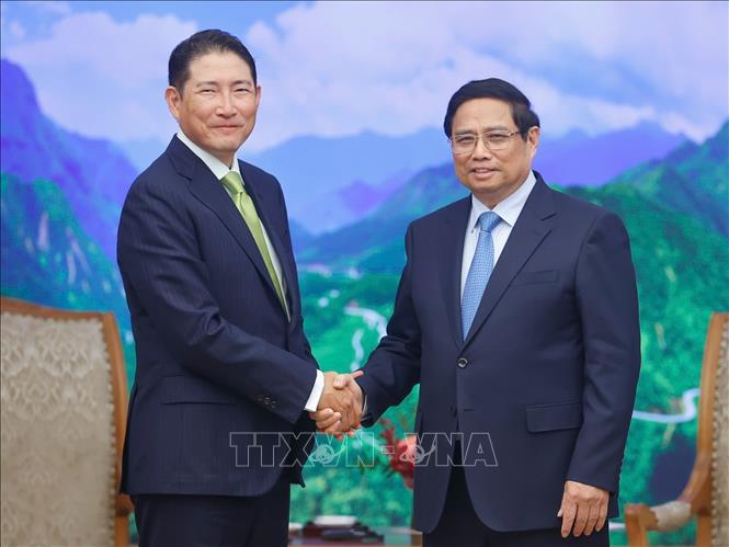 Thủ tướng Phạm Minh Chính tiếp ông Cho Hyun-joon, Chủ tịch Tập đoàn Hyosung (Hàn Quốc). Ảnh: Dương Giang-TTXVN