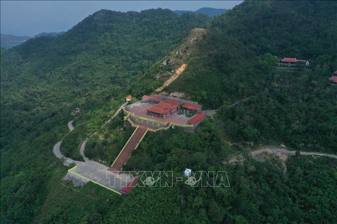 Chùa Ngọa Vân là công trình được xây dựng vào thời vua Trần. Cho đến thời Hậu Lê, ngôi chùa tiếp tục được tôn tạo để hoàn thiện hơn về mặt kiến trúc. Ảnh: Minh Đức - TTXVN