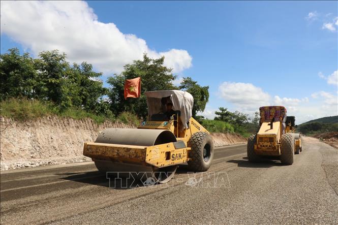 Theo kế hoạch dự án cơ bản hoàn thành trong năm 2024 nhưng đến nay vẫn chưa hoàn thành giải phóng mặt bằng. Ảnh: Tuấn Anh – TTXVN