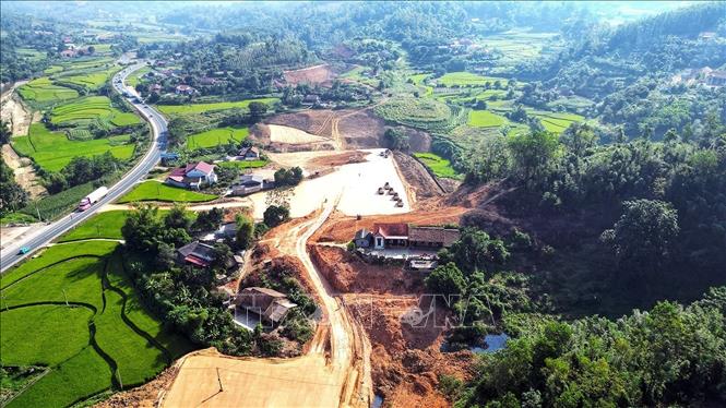 Dự án do liên danh nhà đầu tư: Công ty Cổ phần Xây dựng Đèo Cả (Tập đoàn Đèo Cả) – Công ty Cổ phần Xây dựng công trình 568 - Cổ phần Lizen thực hiện. Ảnh: Tuấn Anh - TTXVN