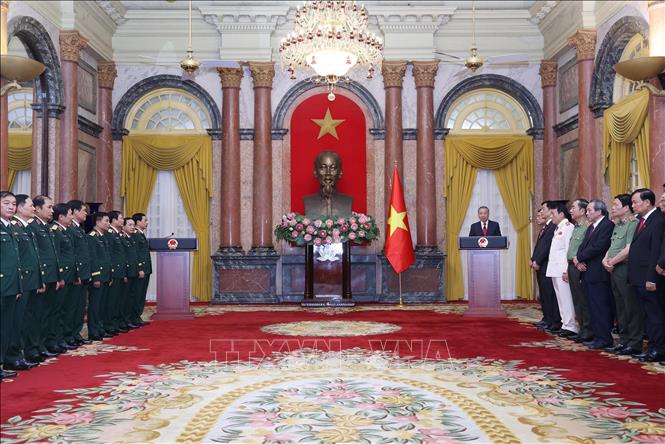 Tổng Bí thư, Chủ tịch nước Tô Lâm, Bí thư Quân uỷ Trung ương, Chủ tịch Hội đồng Quốc phòng và An ninh, Thống lĩnh các lực lượng vũ trang phát biểu chỉ đạo. Ảnh: Lâm Khánh - TTXVN