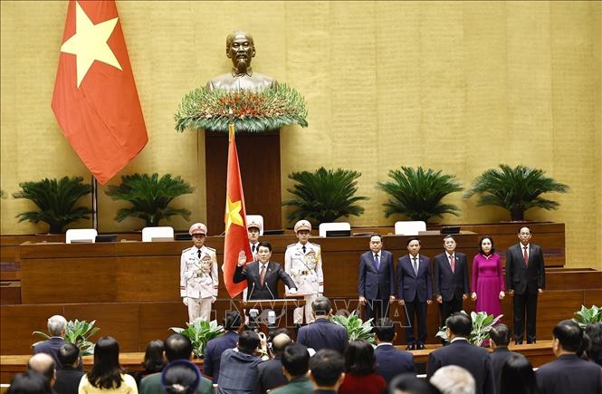 President Luong Cuong takes his oath in Hanoi on October 21. VNA Photo