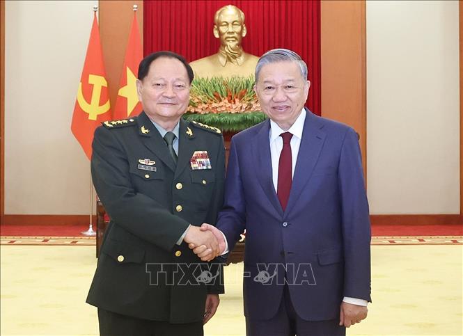 Tổng Bí thư Tô Lâm tiếp Phó Chủ tịch Quân ủy Trung ương Trung Quốc Trương Hựu Hiệp. Ảnh: Thống Nhất – TTXVN