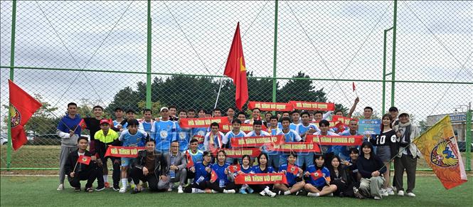 Đoàn đồng hương Hà Tĩnh tham dự giải. Ảnh: Đức Thắng - P/v TTXVN tại Hàn Quốc