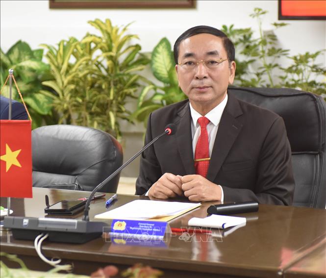 Deputy Minister of Public Security, Senior Lieutenant General Tran Quoc To at the talks. VNA Photo: Việt Hùng 