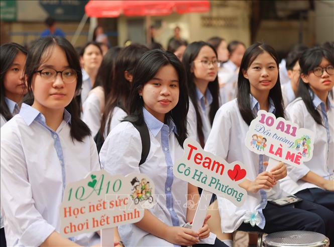 Hằng năm, trong kỳ thi tuyển sinh vào lớp 10, điểm trúng tuyển vào ngôi trường này luôn đứng ở hàng cao nhất, nhì thành phố. Ảnh: Thanh Tùng - TTXVN