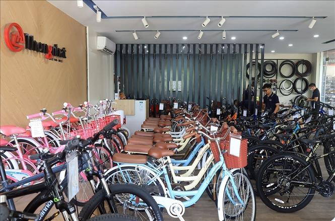 A shop of Thong Nhat bicycle in Hanoi. VNA Photo: Tuấn Anh 