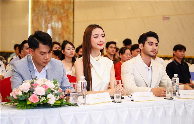 Ban Giám khảo năm nay có sự tham gia của Hoa hậu Liên lục địa 2022 Lê Nguyễn Bảo Ngọc. Ảnh: Ánh Tuyết - TTXVN