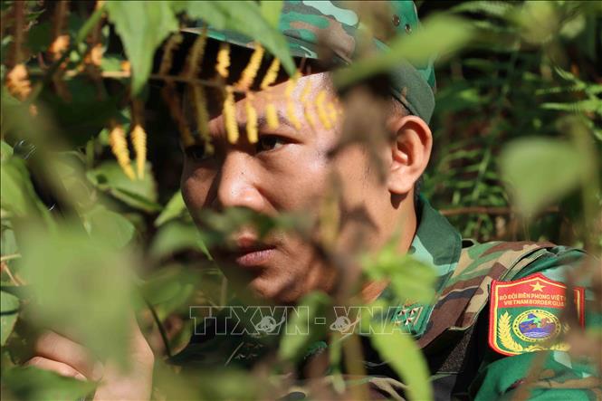 Đại úy Vũ Văn Cường mật phục trong một chuyên án. Ảnh: An Đăng - TTXVN 