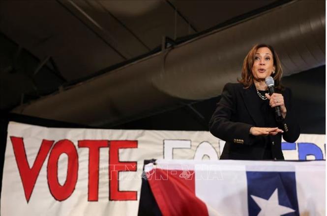 Phó Tổng thống Mỹ Kamala Harris trong cuộc vận động tranh cử ở Scranton, Pennsylvania, ngày 4/11/2024. Ảnh: Reuters/TTXVN