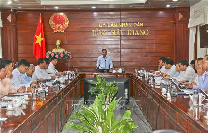 Ông Đồng Văn Thanh, CHủ tịch UBND tỉnh Hậu Giang phát biểu. Ảnh: Duy Khương - TTXVN